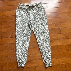 American Eagle comfy joggers